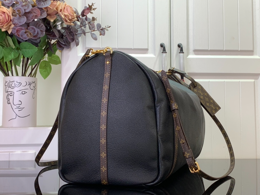 루이비통 익스프레스 트래블 M26037 202745cm 블랙4.jpg