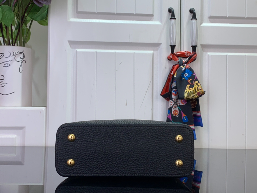 루이비통 카퓌신 미니 N85829 N48865 21148cm 블랙5.jpg