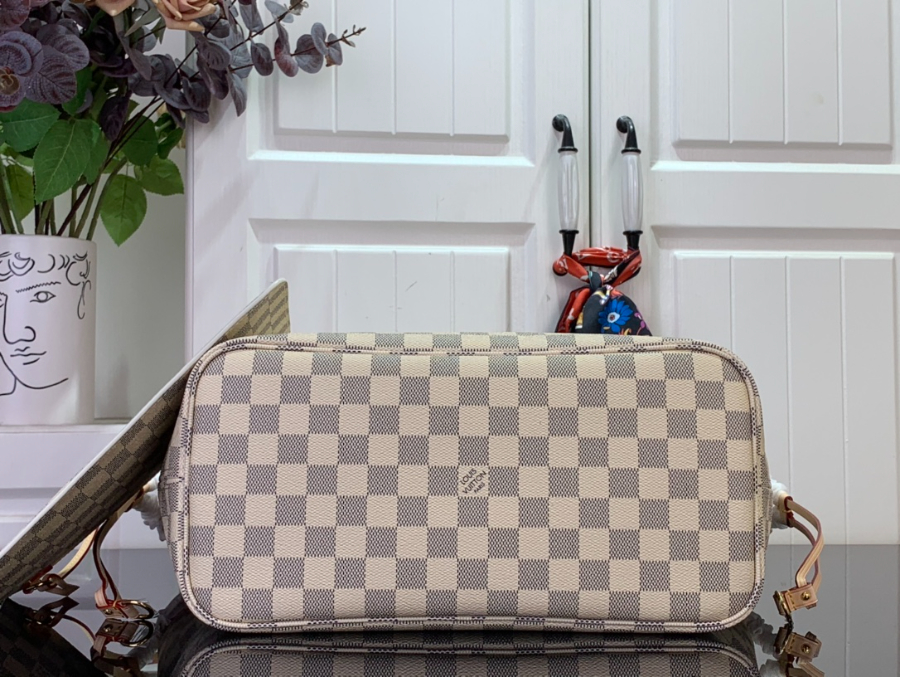 루이비통 네버풀 미디엄 N40604 281431cm 다미에 화이트 베이지6.jpg