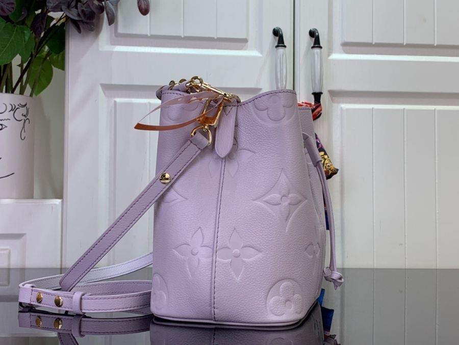 루이비통 네오노에 BB M25675 201320cm 라이트 퍼플4.jpg