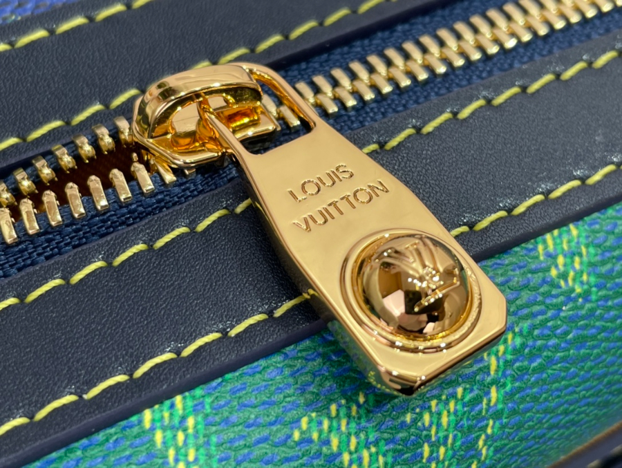 루이비통 트리오 메신저백 모노그램 헤리티지 M26026 18.5725cm7.jpg