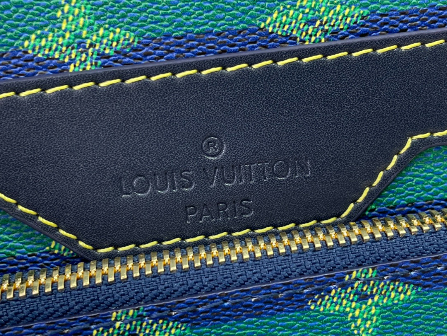 루이비통 트리오 메신저백 모노그램 헤리티지 M26026 18.5725cm8.jpg