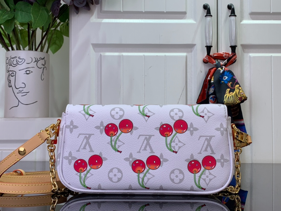 루이비통 LV x TM 월렛 온 체인 아이비 M14239 124.323.5cm2.jpg