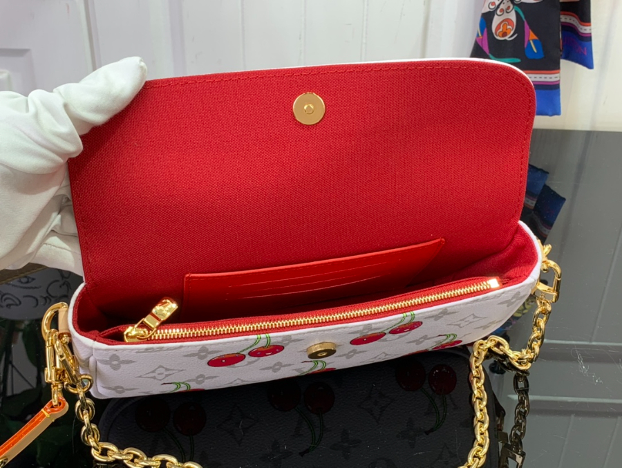 루이비통 LV x TM 월렛 온 체인 아이비 M14239 124.323.5cm3.jpg