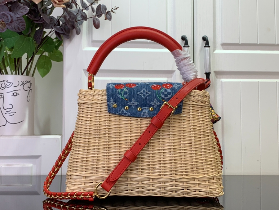 루이비통 LV x TM 카퓌신 BB M14295 27189cm 레드2.jpg