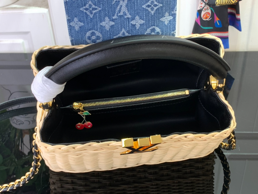 루이비통 LV x TM 카퓌신 BB M14295 27189cm 블랙3.jpg