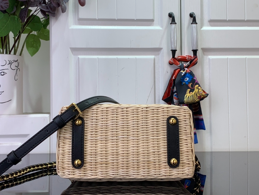 루이비통 LV x TM 카퓌신 미니 M14295 13.6821cm 블랙5.jpg