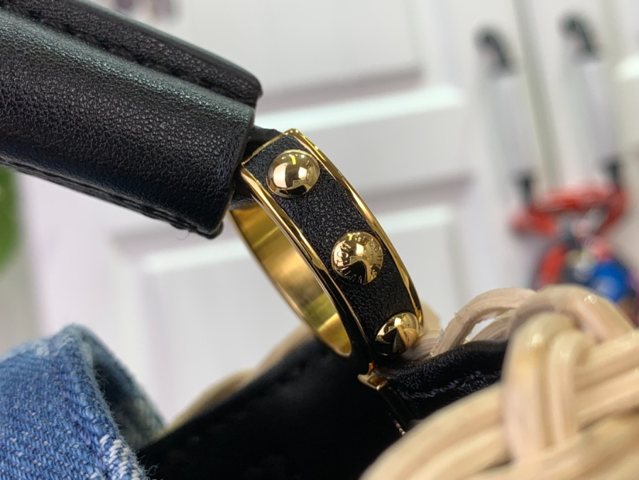 루이비통 LV x TM 카퓌신 미니 M14295 13.6821cm 블랙8.jpg