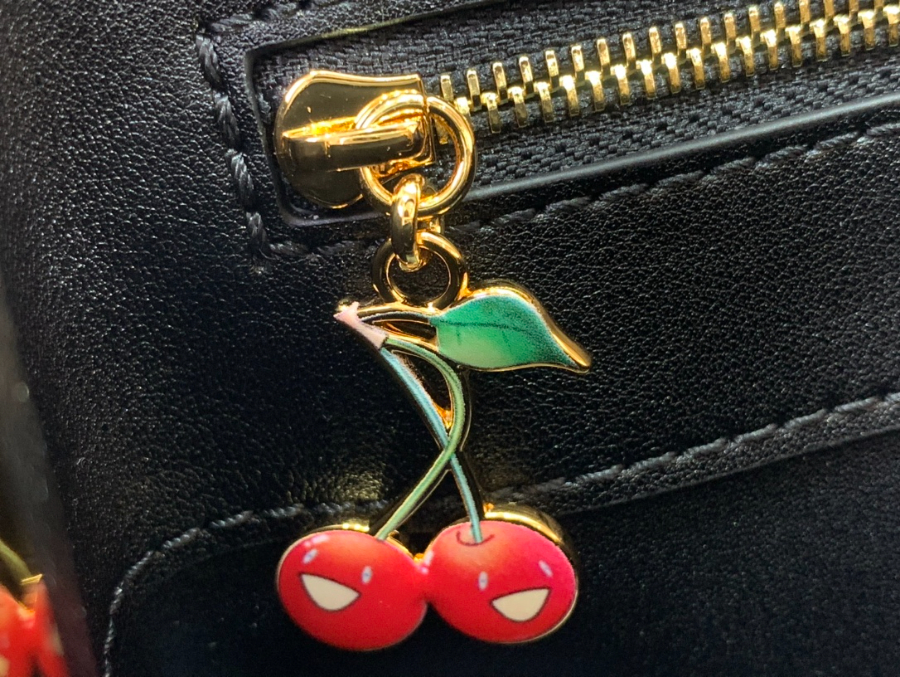 루이비통 LV x TM 카퓌신 미니 M14295 13.6821cm 블랙6.jpg