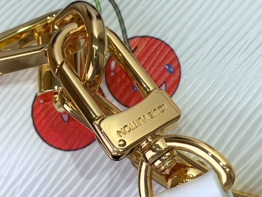 루이비통 LV x TM 트위스트 PM M13239 15719cm 화이트8.jpg