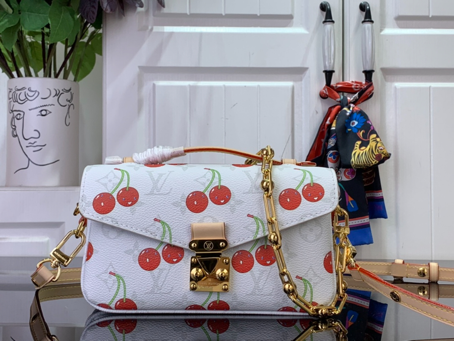 루이비통 LV x TM 포쉐트 메티스 이스트 웨스트 M14231 13.5621.5cm1.jpg