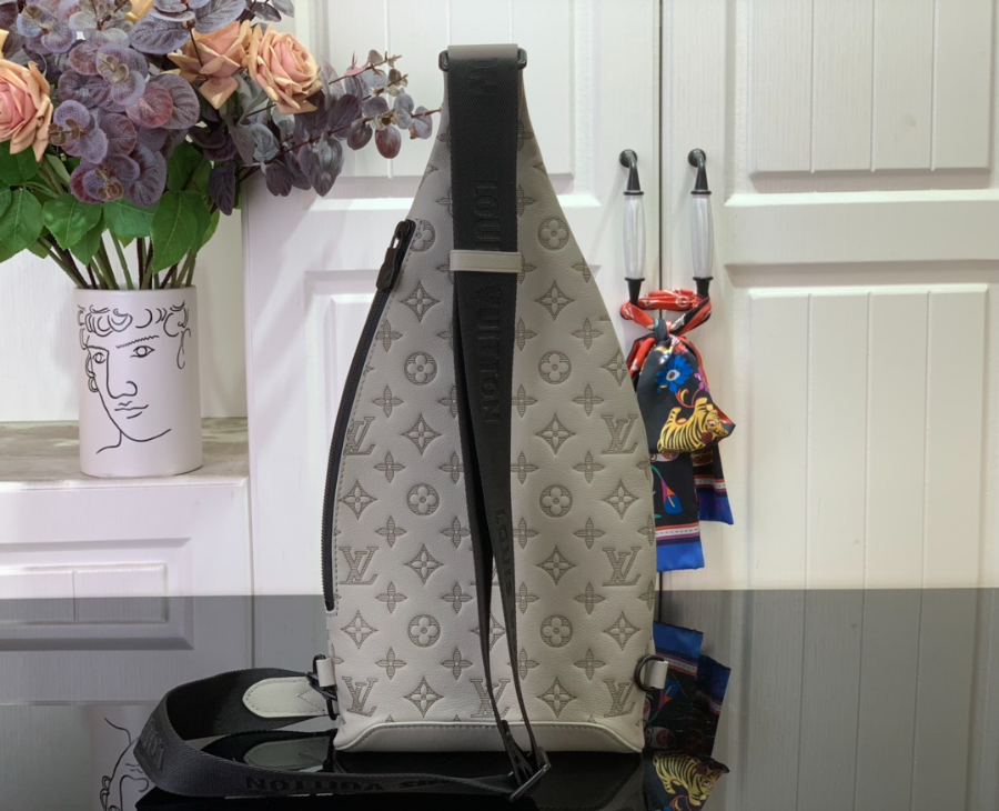 루이비통 듀오 슬링 백 M14916 20426cm2.jpg