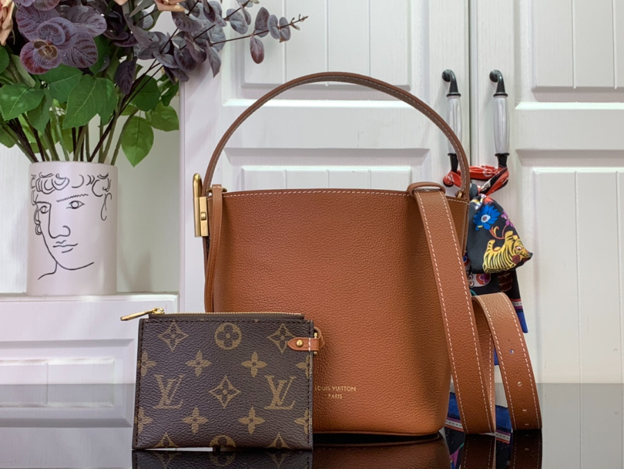 루이비통 로우 키 올 인 BB M14416 181216cm 브라운1.jpg