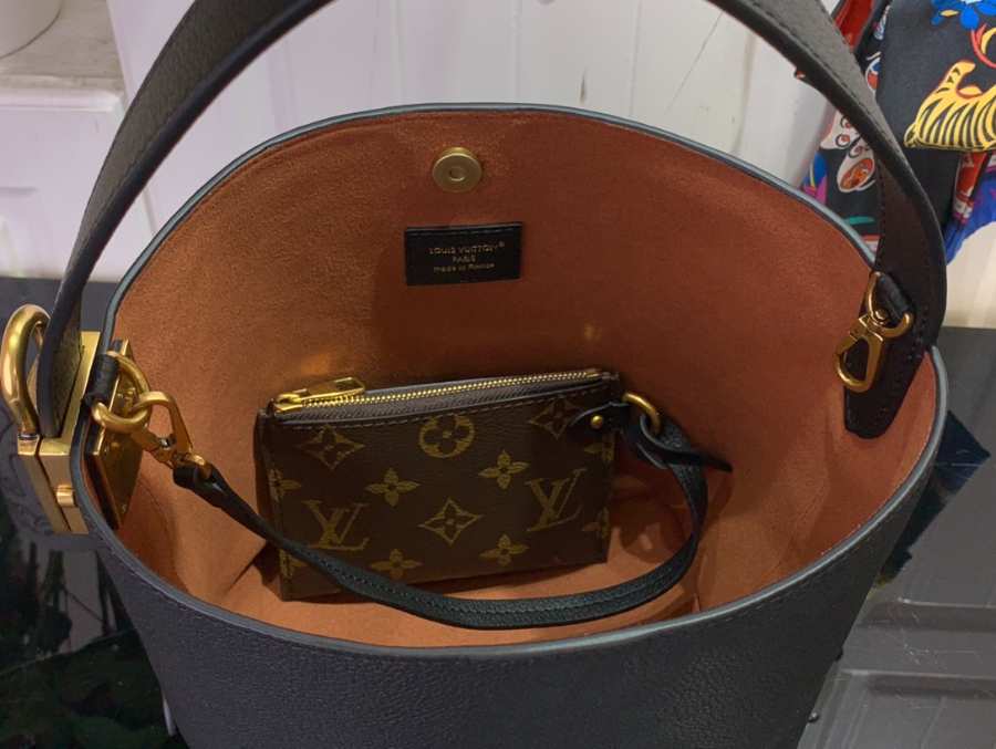 루이비통 로우 키 올 인 BB M25543 181216cm 블랙3.jpg