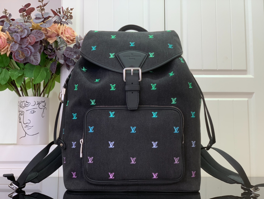 루이비통 몽수리 백팩 M14135 401932cm1.jpg