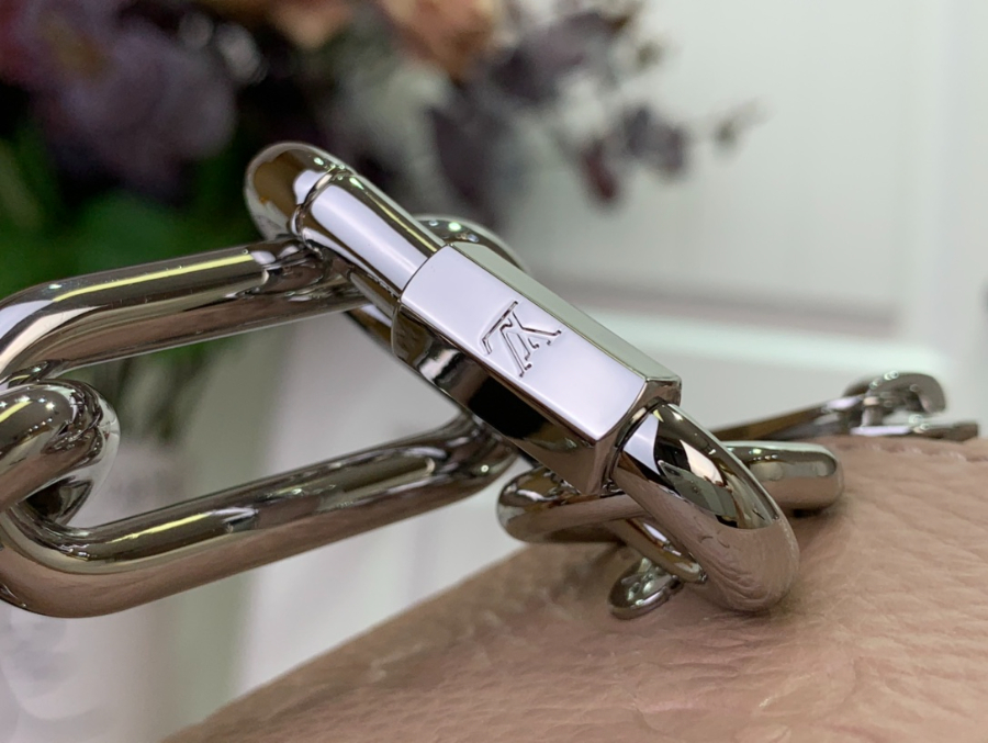 루이비통 미니 소프트 트렁크 M13868 18.5138cm7.jpg