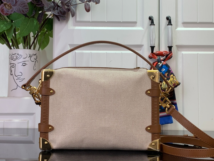 루이비통 사이드 트렁크 MM M14411 23.5168.5cm2.jpg