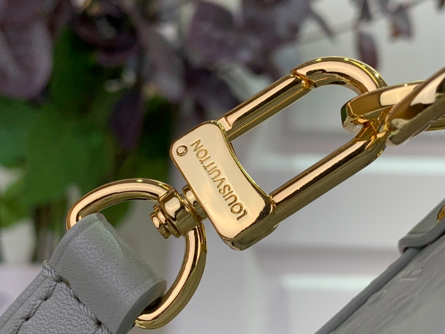 루이비통 사이드 트렁크 MM M25602 168.523.5cm06.jpg