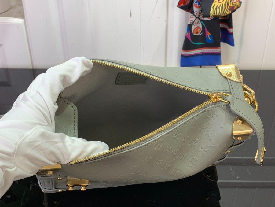 루이비통 사이드 트렁크 MM M25602 168.523.5cm03.jpg