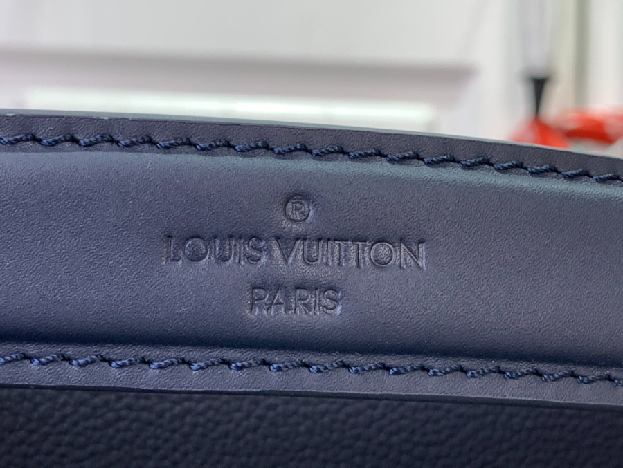 루이비통 사이드 트렁크 MM 네이비 M15226 21146cm8.jpg
