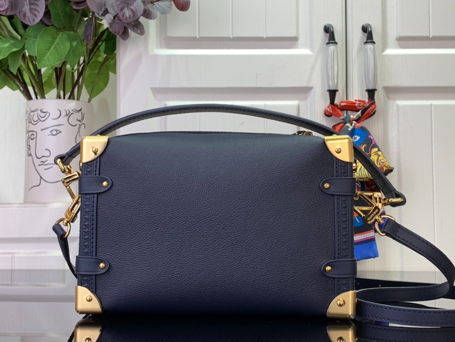 루이비통 사이드 트렁크 MM 네이비 M15226 21146cm2.jpg