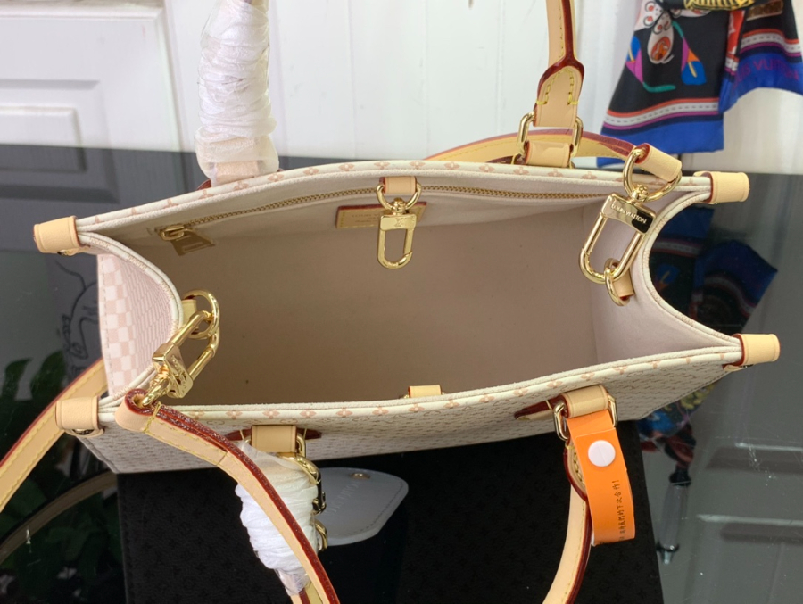 루이비통 온더고 PM M15138 252011.5cm3.jpg