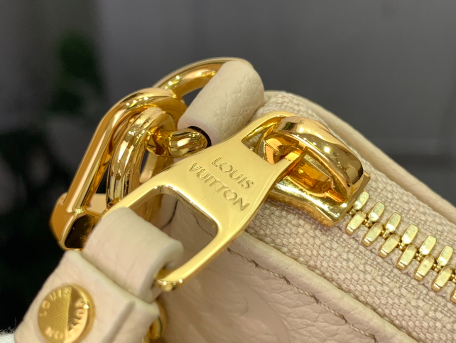 루이비통 이지 파우치 M14421 1911.53cm6.jpg