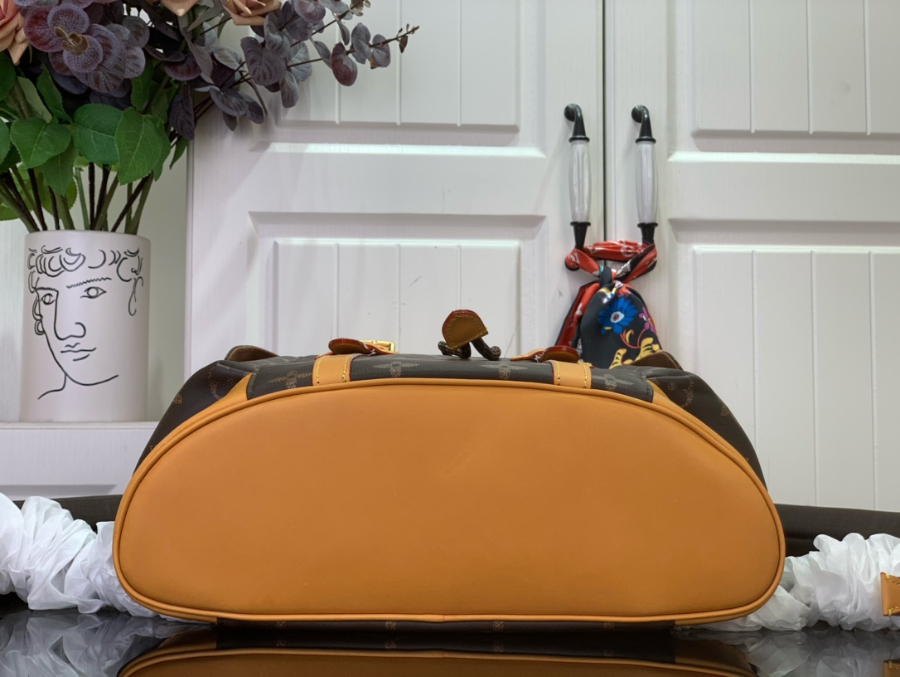 루이비통 크리스토퍼 MM M14038 4412.538cm5.jpg