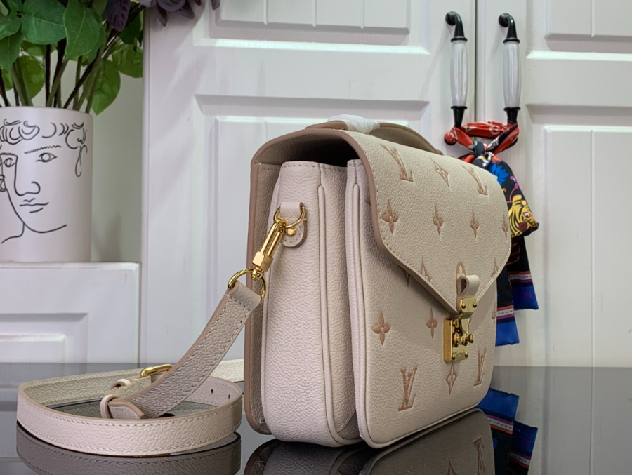 루이비통 포쉐트 메티스 M14977 25197cm4.jpg