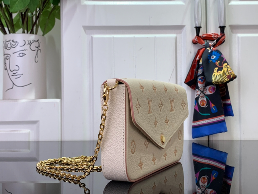 루이비통 포쉐트 펠리시 체인 M64064 M15968 21123cm 크림6.jpg