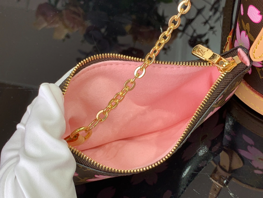 루이비통 x 무라카미 타카시 나노 버킷 사쿠라 브라운 M13417 17913cm6.jpg