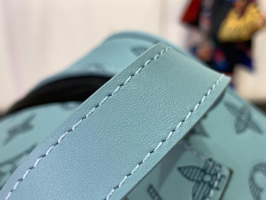 루이비통 돕 키트 라이트 블루 M14843 1516.528cm7.jpg