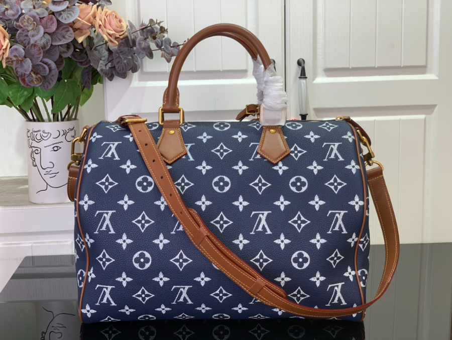 루이비통 스피디 P9 반둘리에 40 M24418 402623cm 네이비2.jpg