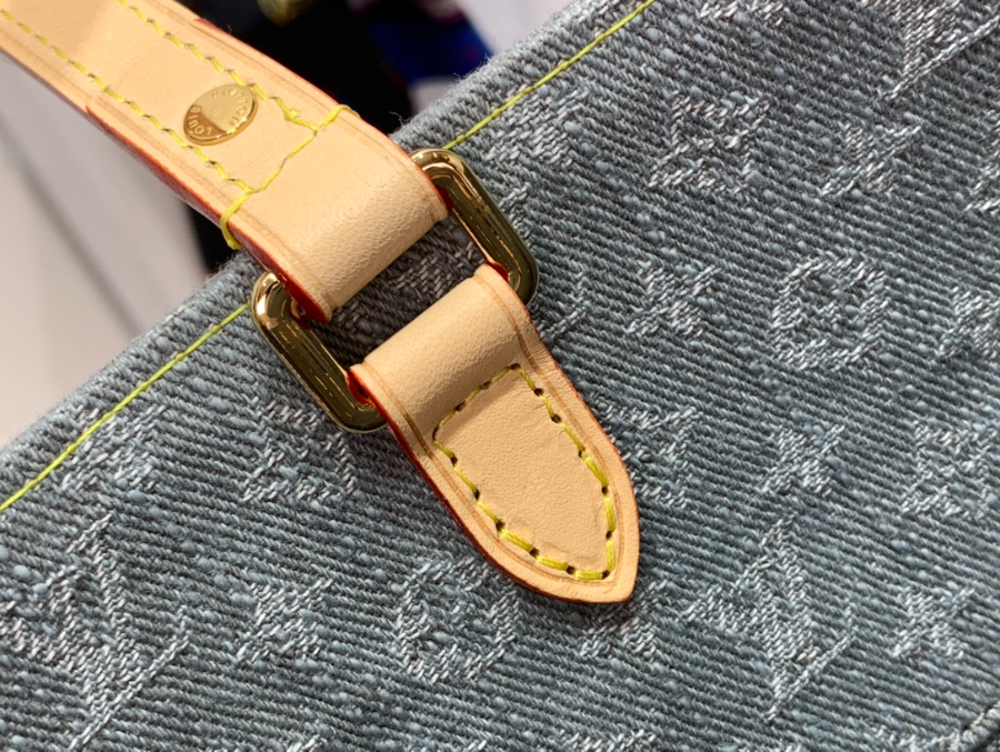 루이비통 온더고 MM M13189 352714cm 워시드 그레이7.jpg