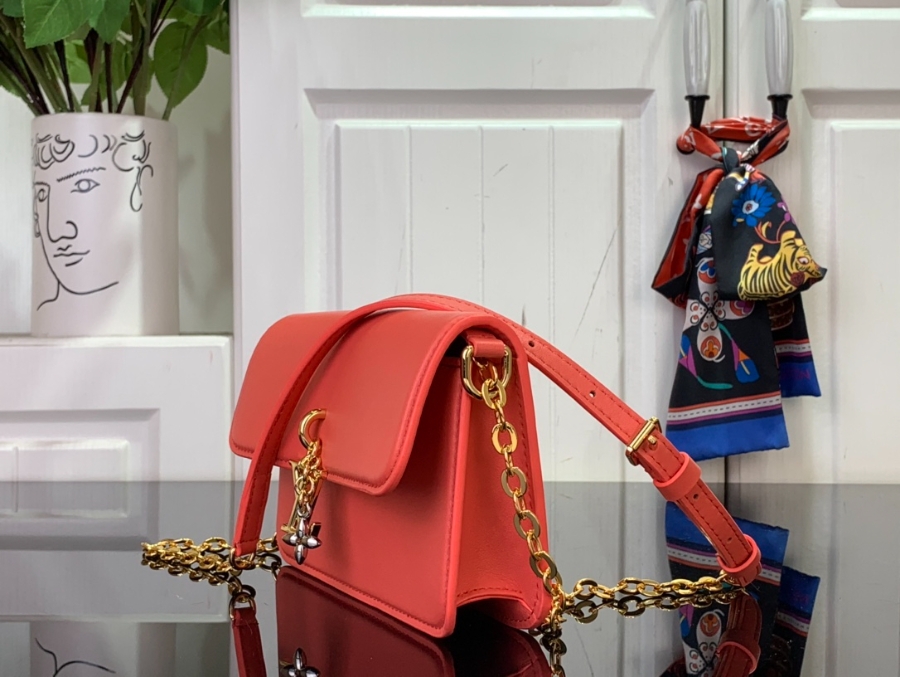 루이비통 월릿 온 체인 LV 블룸 딥핑크 M14548 11.5420cm4.jpg