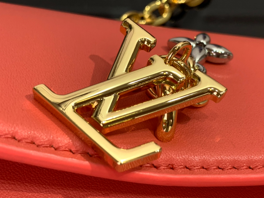 루이비통 월릿 온 체인 LV 블룸 딥핑크 M14548 11.5420cm6.jpg