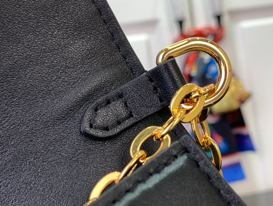 루이비통 월릿 온 체인 LV 블룸 블랙 M14564 11.5420cm8.jpg