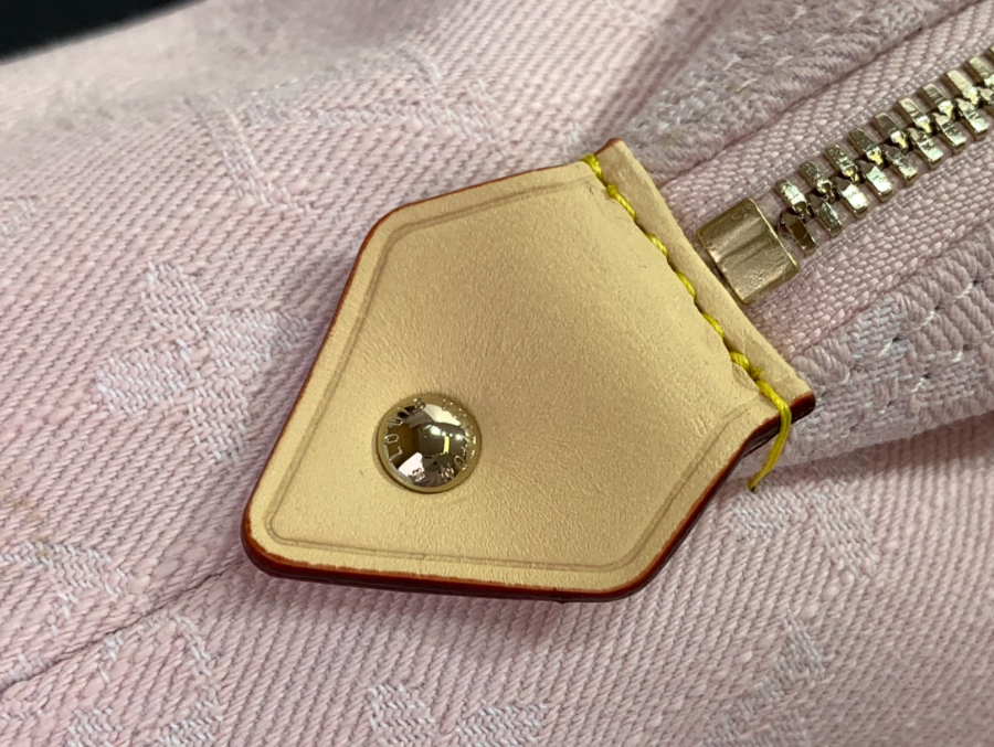 루이비통 코스메틱 파우치 라지 데님 핑크 M13750 18927cm7.jpg