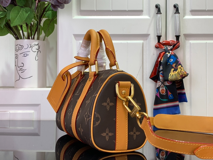 루이비통 키폴 반둘리에 25 M14026 151125cm4.jpg