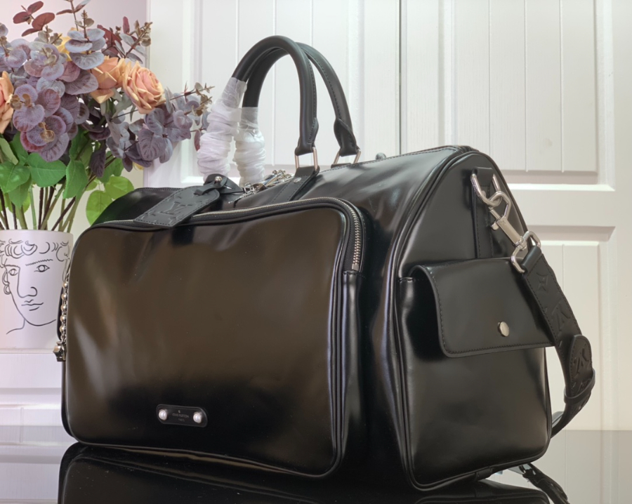 루이비통 키폴 카고 반둘리에 50 블랙 M13992 232952cm4.jpg