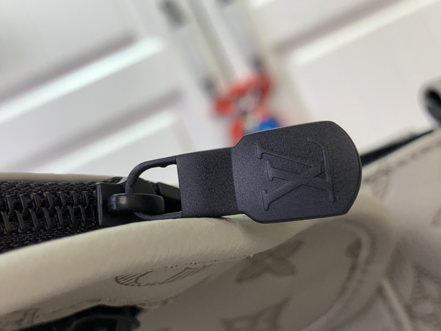 루이비통 펄스 메신저 그레이 M14912 171126.6cm7.jpg