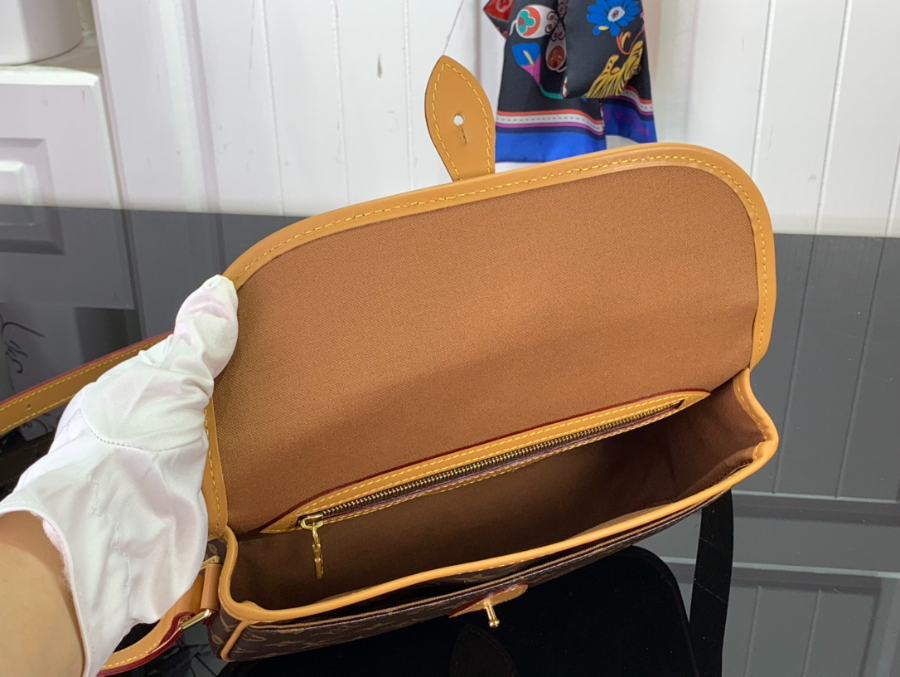 루이비통 중고 모노그램 백 M42248 브라운2.jpg