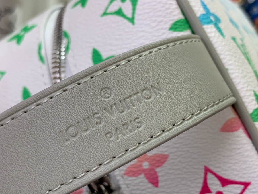 루이비통 돕 키트 파우치백 M14034 231312cm 그라데이션8.jpg