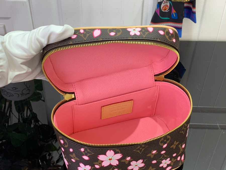 루이비통 LV X TM 타카시 니스 미니 사쿠라 M14181 13.51220cm 브라운5.jpg