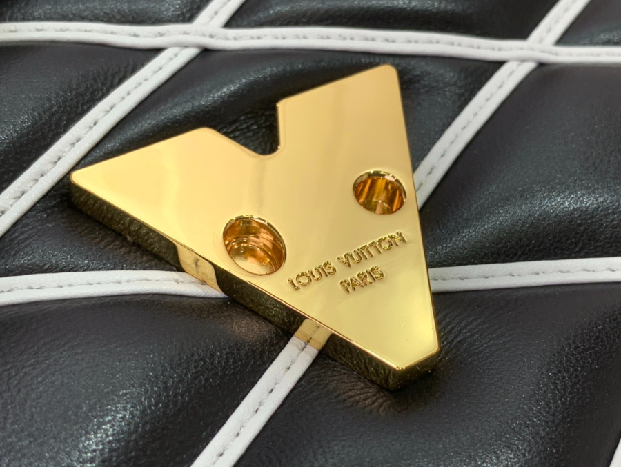 루이비통 GO-14 PM M14849 20149cm 블랙7.jpg