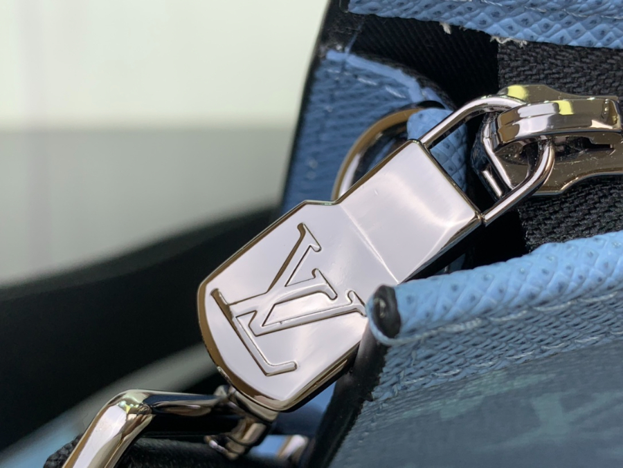 루이비통 가스통 웨어러블 월릿 가방 M14114 2214.54.5cm 블루8.jpg