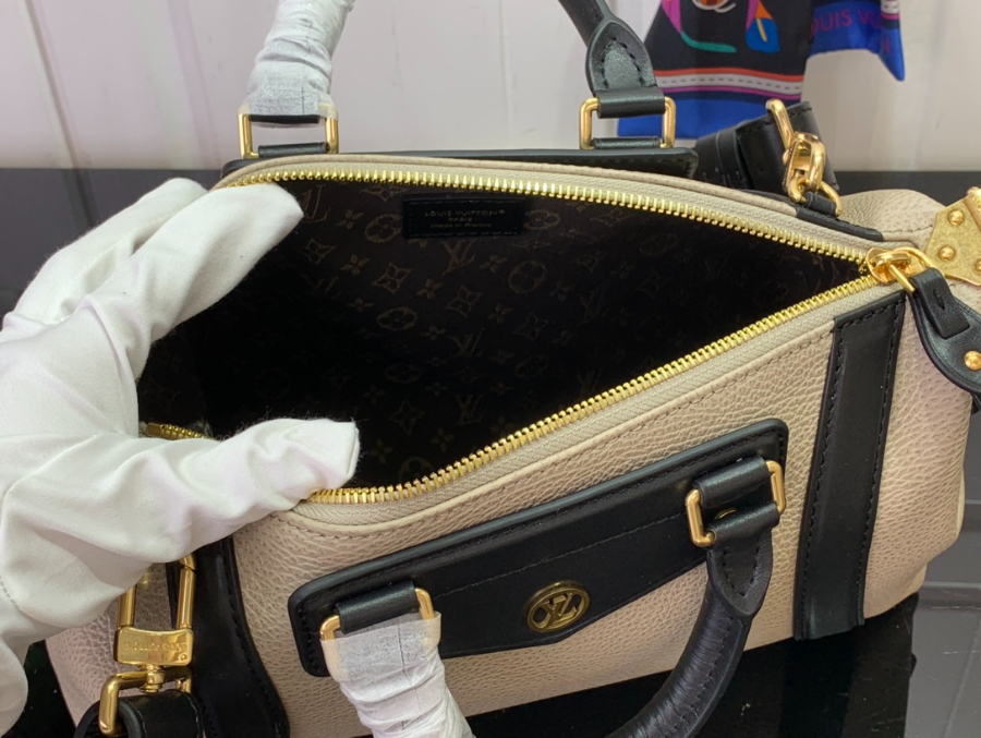루이비통 LV 바이커 PM 백 M14721 301212cm 다크 베이지5.jpg