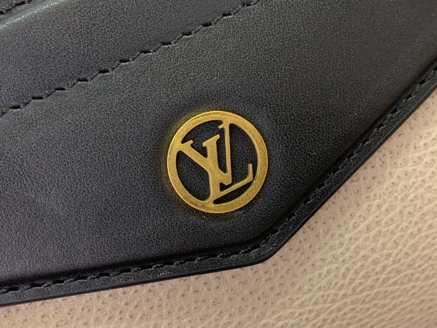 루이비통 LV 바이커 PM 백 M14721 301212cm 다크 베이지6.jpg