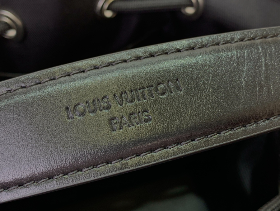 루이비통 노에 카고 M13985 241622cm 블랙8.jpg