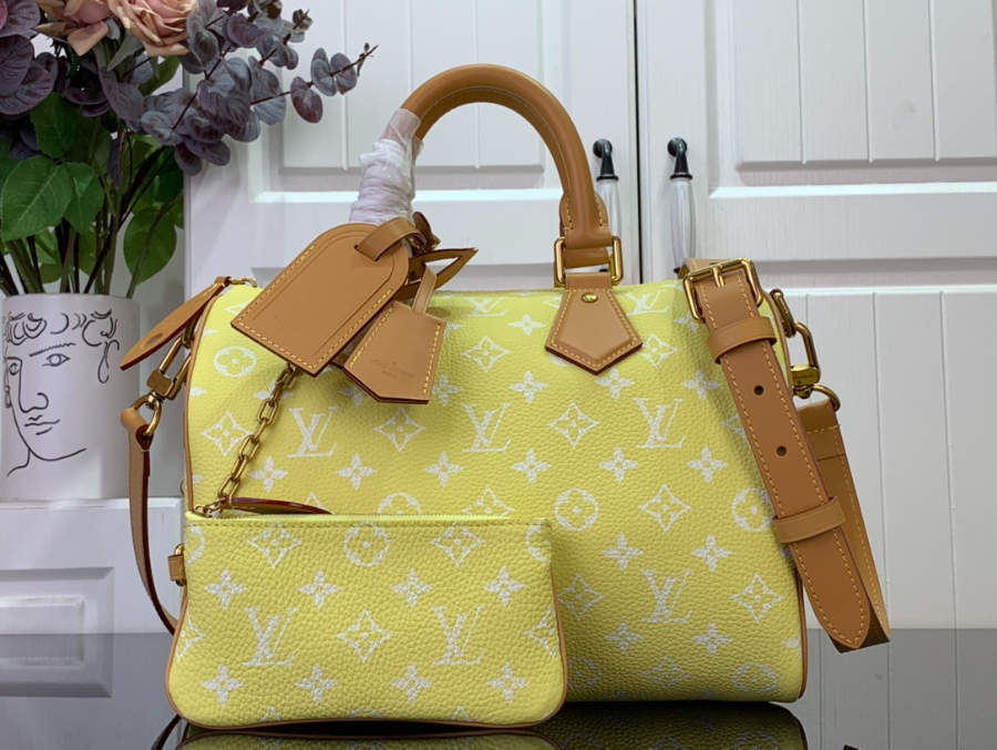 루이비통 스피디 P9 반둘리에 M14077 301721cm 레몬 옐로우1.jpg
